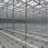 PC strana i PE krovni staklenik